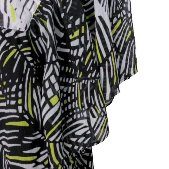 Worthington Plus Size 1X Tunic Top Black White Green Geometric - Picture 3 of 6